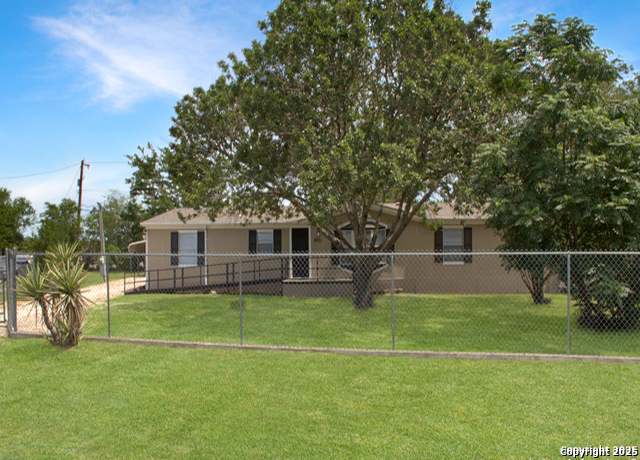Property at 4815 Legend Fls, San Antonio, TX 78253, 3 beds, 2 baths