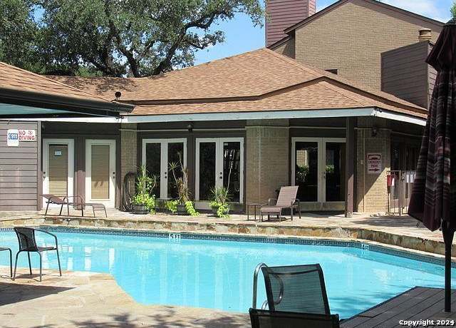 Property at 8611 Datapoint #59, San Antonio, TX 78229-3252, 1 bed, 1 bath