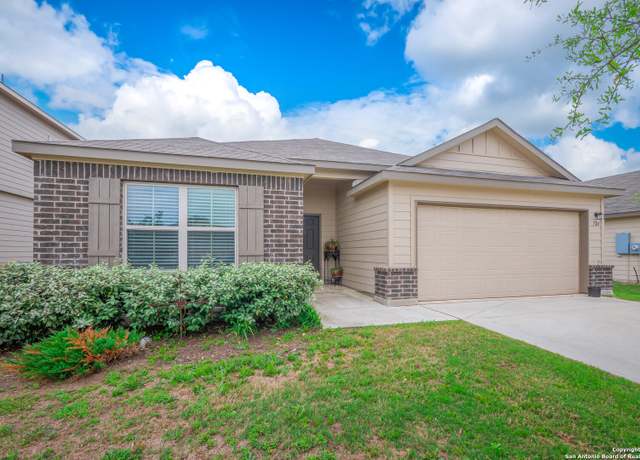 Property at 724 Stonemanor Bay, Seguin, TX 78155, 4 beds, 2 baths