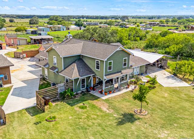 Property at 3050 Cross Trl, San Antonio, TX 78264, 7 beds, 4 baths