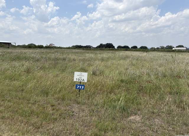 Property at 717 Palomino Spgs, Bandera, TX 78003