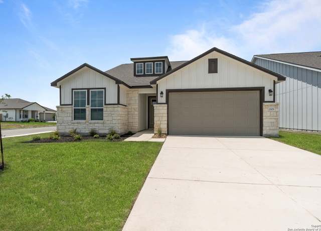 Property at 1509 Passmore Downs, New Braunfels, TX 78130, 4 beds, 3 baths