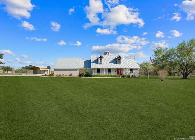 Property at 136 Country Pl, Adkins, TX 78101, 4 beds, 2.5 baths