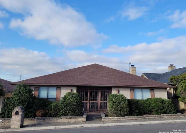 Property at 5817 Winding Rdg, Windcrest, TX 78239, 3 beds, 2.5 baths