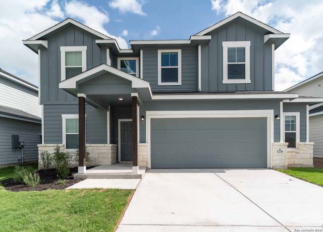 Property at 1236 Sweden, Seguin, TX 78155, 4 beds, 2.5 baths