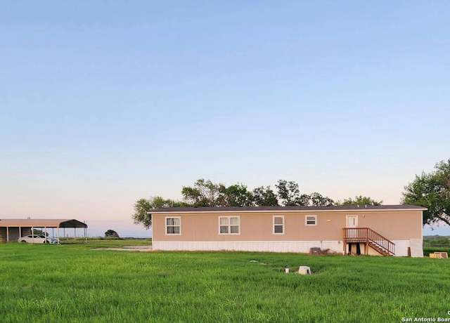 Property at 11903 N State Highway 123, Falls City, TX 78113, 4 beds, 2 baths