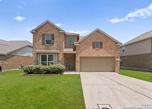 Property at 2317 Broken Wheel Ln, New Braunfels, TX 78130, 4 beds, 3 baths