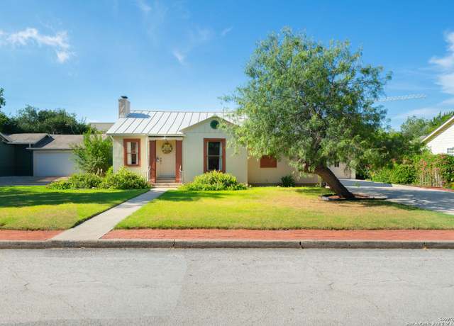 Property at 128 E Elmview Pl, TX 78209, 3 beds, 2 baths