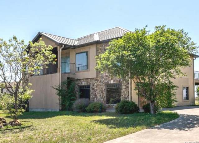 Property at 12219 Course Vw, San Antonio, TX 78221, 4 beds, 4 baths