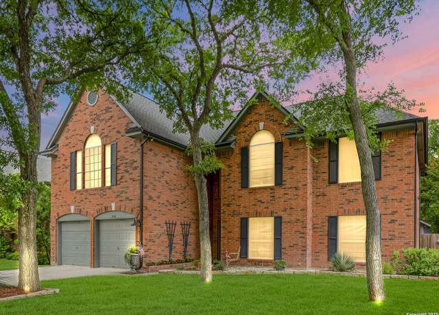 Property at 286 Iron Kettle, Universal City, TX 78148-2822, 4 beds, 3.5 baths