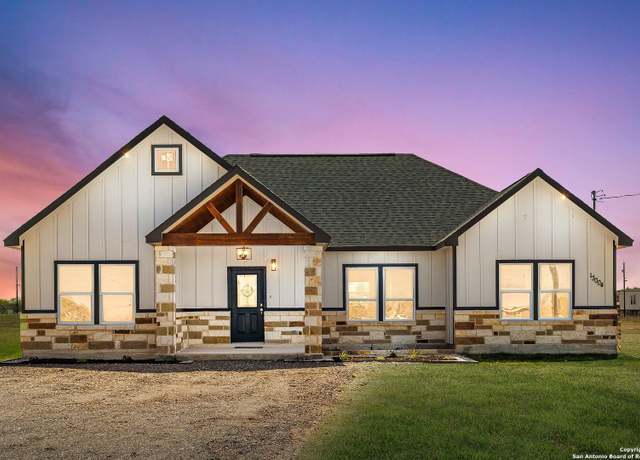 Property at 13004 Prosperidad Ln, Atascosa, TX 78002-7800, 3 beds, 2 baths