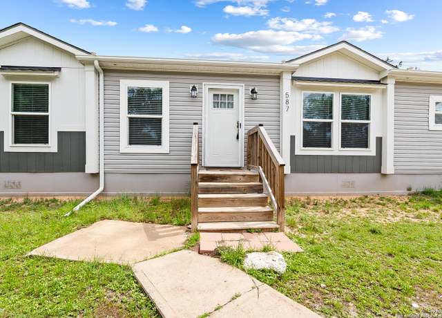 Property at 587 Inglewood, Canyon Lake, TX 78133, 3 beds, 2 baths