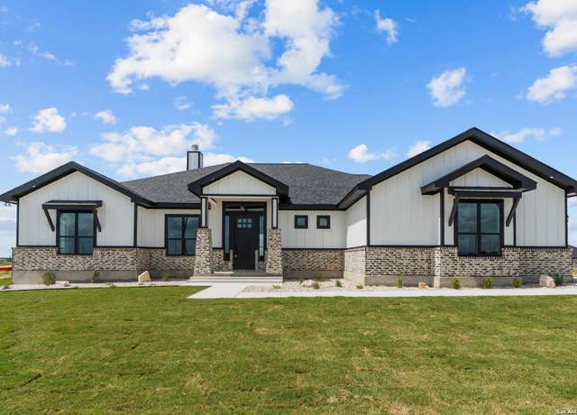 Property at 101 Sunset, La Vernia, TX 78121, 4 beds, 3.5 baths