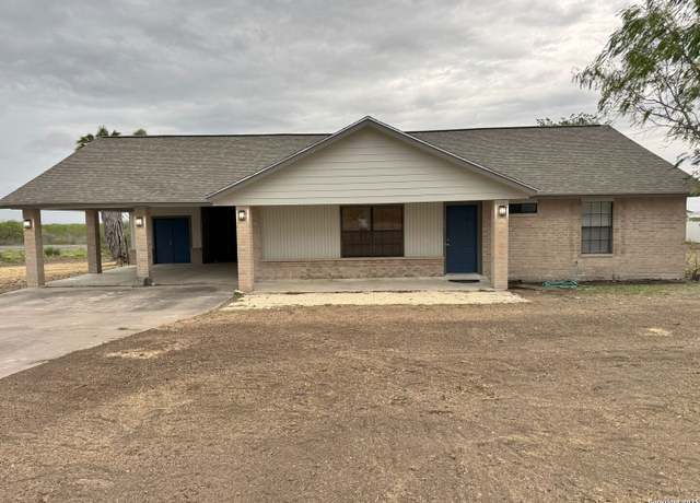 Property at 136 Lakeview Trce, Three Rivers, TX 78071, 2 beds, 2 baths