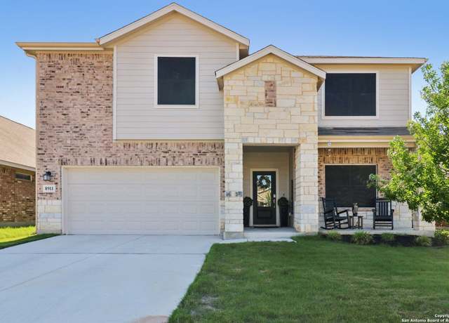 Property at 8911 Rancher Pl, Seguin, TX 78155, 5 beds, 3 baths