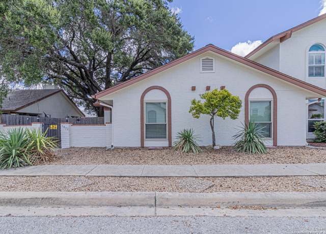 Property at 5832 Archwood, San Antonio, TX 78239, 3 beds, 2 baths