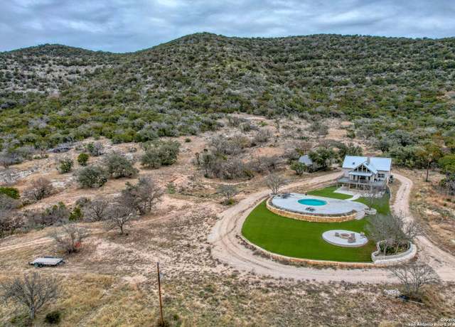 Property at 254 N Fork Bonner Rd, Leakey, TX 78873, 4 beds, 3.5 baths