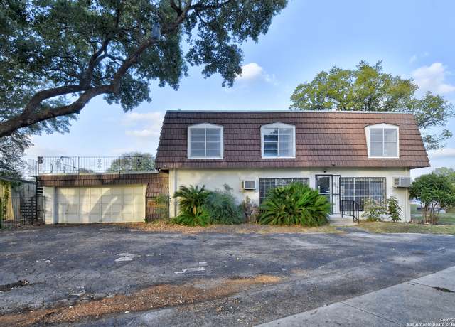 Property at 539 E Pyron Ave, San Antonio, TX 78214, 3 beds, 2 baths
