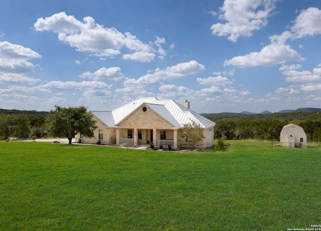 Property at 464 Mustang Pass, Bandera, TX 78003, 4 beds, 2.5 baths