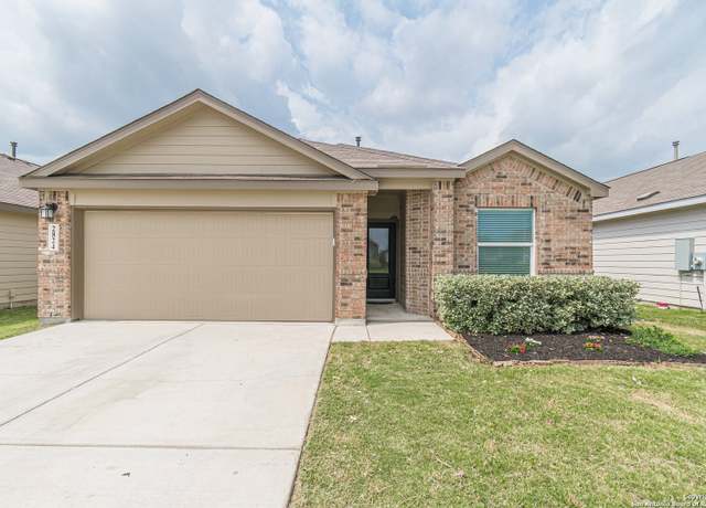 Property at 2824 Green Finch, New Braunfels, TX 78130, 3 beds, 2 baths