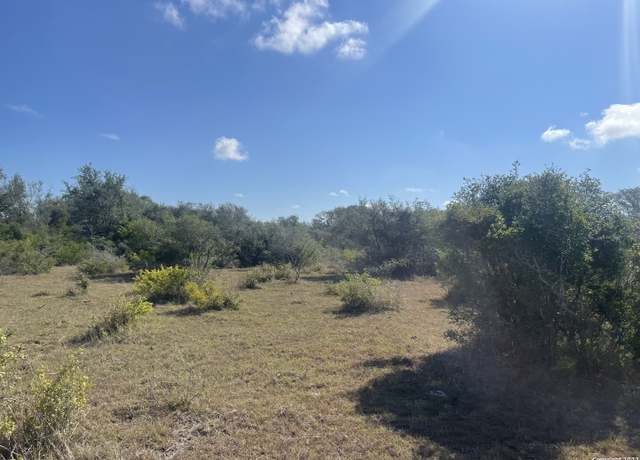Property at 3626 Old Goliad Rd, Goliad, TX 77963