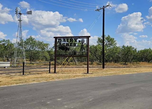 Property at 124 Sylas Hayes Loop, Leming, TX 78064