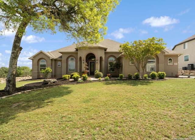 Property at 10502 Campo Viejo, Boerne, TX 78006, 4 beds, 3 baths