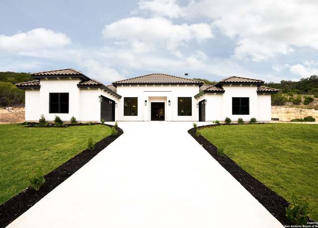 Property at 119 Heartland, Boerne, TX 78006, 3 beds, 2.5 baths