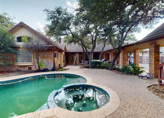 Property at 19214 Autumn Gdn, San Antonio, TX 78258, 5 beds, 4.5 baths