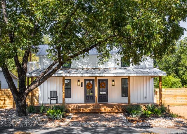 Property at 212 Peach, Fredericksburg, TX 78624, 3 beds, 3 baths