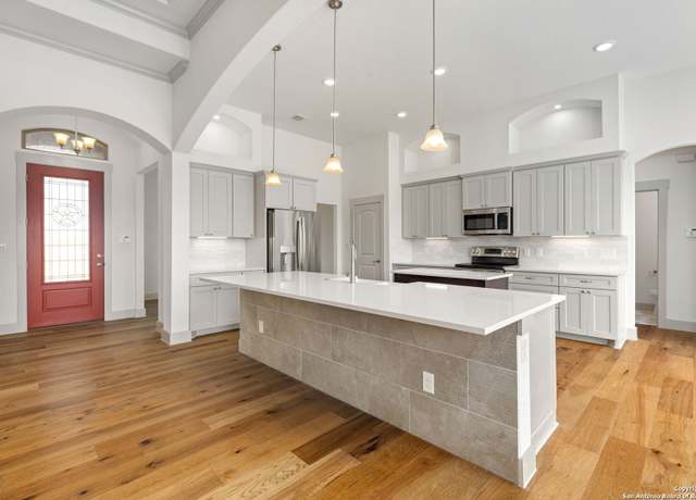 Property at 321 Farmhouse Dr, Marion, TX 78124, 4 beds, 3.5 baths