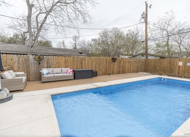 Property at 935 E Highland Blvd, San Antonio, TX 78210-3528, 3 beds, 2 baths