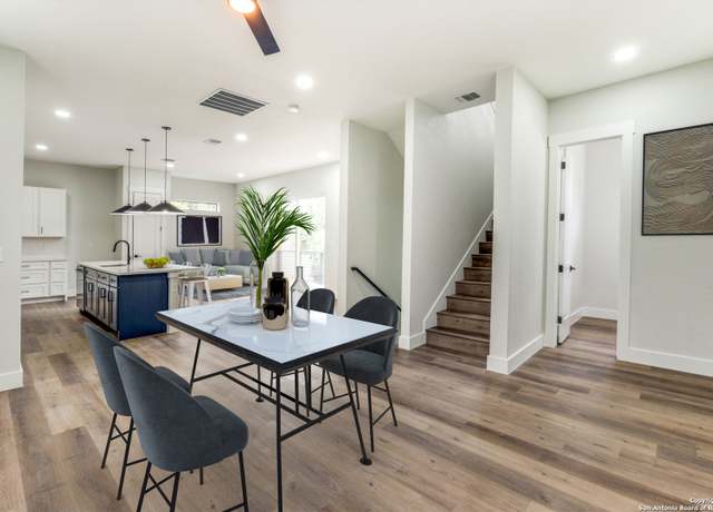 Property at 315-103 Cincinnati Ave, San Antonio, TX 78201, 3 beds, 3.5 baths