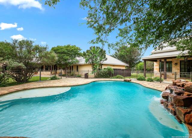 Property at 27302 Felswand, New Braunfels, TX 78132, 6 beds, 5.5 baths