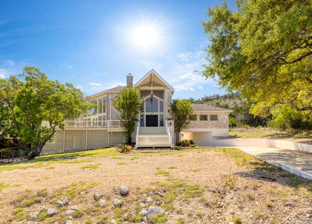 Property at 1347 Highland Ter, Canyon Lake, TX 78133, 4 beds, 2.5 baths