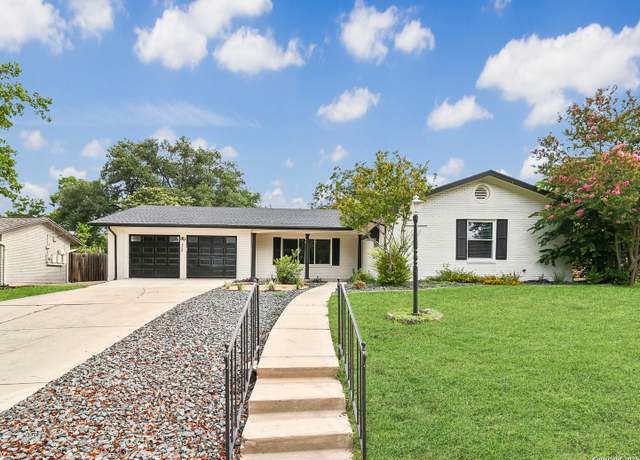 Property at 2727 Belvoir Dr, San Antonio, TX 78230, 3 beds, 2 baths