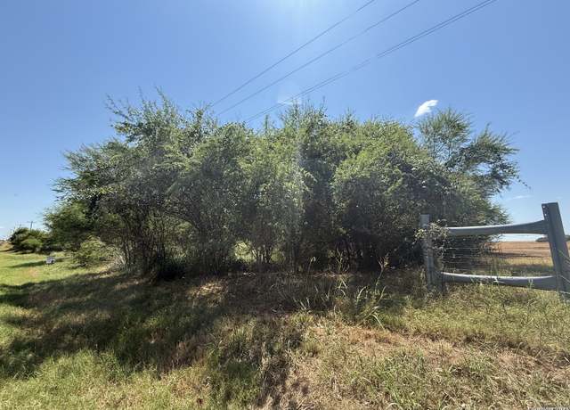 Property at 5751 Fm 541, Floresville, TX 78114