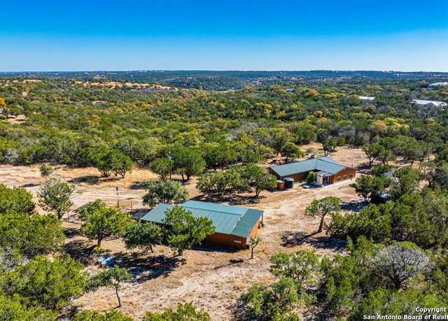 Property at 386 Connie Ln, Ingram, TX 78025, 2 beds, 2 baths