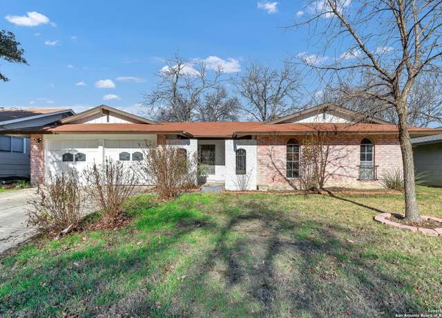 Property at 12101 El Sendero, San Antonio, TX 78233, 3 beds, 2 baths