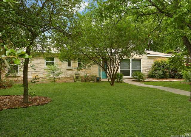 Property at 202 Beverly Dr, San Antonio, TX 78228, 3 beds, 2 baths