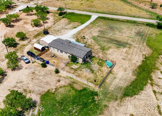 Property at 342 County Road 775, Devine, TX 78016, 4 beds, 2 baths