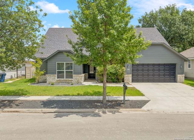 Property at 1516 Denise Dr, New Braunfels, TX 78130, 5 beds, 4 baths
