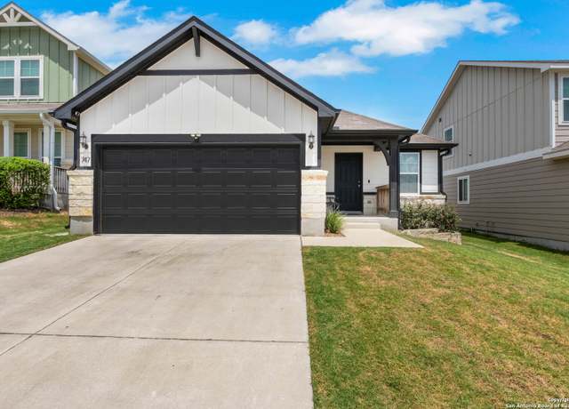 Property at 747 Steeplebush, New Braunfels, TX 78130, 3 beds, 2 baths