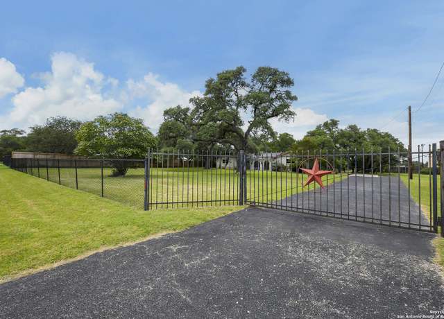 Property at 4989 Fm 1863, Bulverde, TX 78163, 3 beds, 2 baths