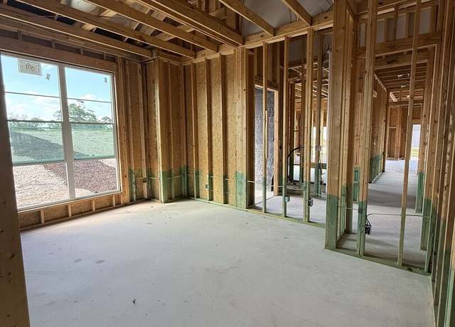 Property at 9740 Lenox Hl, San Antonio, TX 78255, 5 beds, 4.5 baths