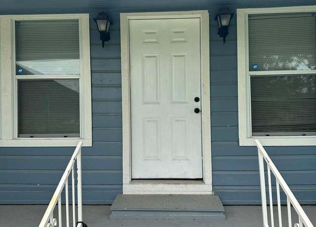 Property at 2543 W Mulberry, San Antonio, TX 78228, 3 beds, 2 baths