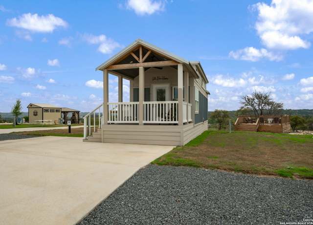 Property at 5386 Ranch Road 1376 #172, Fredericksburg, TX 78624, 2 beds, 1 bath