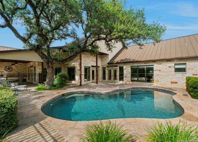 Property at 162 Riverwood, Boerne, TX 78006, 5 beds, 4.5 baths