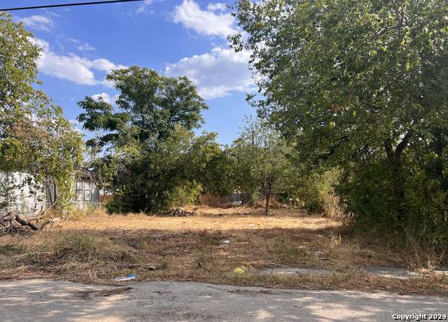 Property at 120 Gravel St, San Antonio, TX 78203