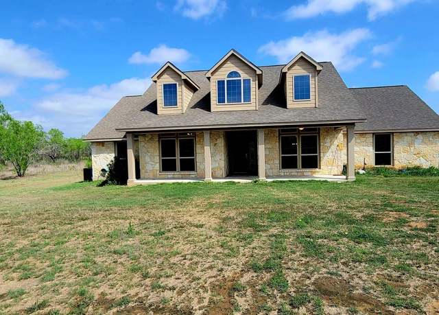 Property at 5155 Curran, Von Ormy, TX 78073, 3 beds, 2.5 baths